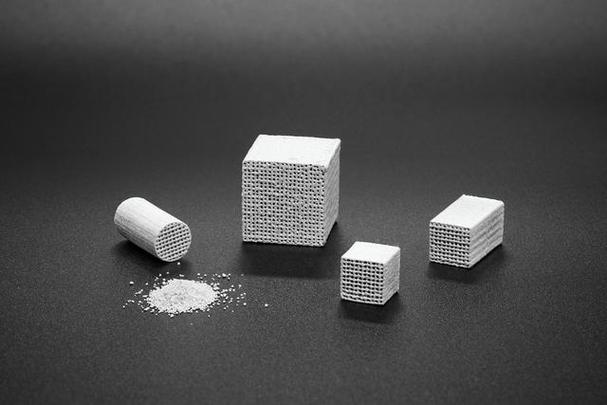 (2018年第7号),公示显示"含镁可降解高分子骨修复材料"产品已获创新